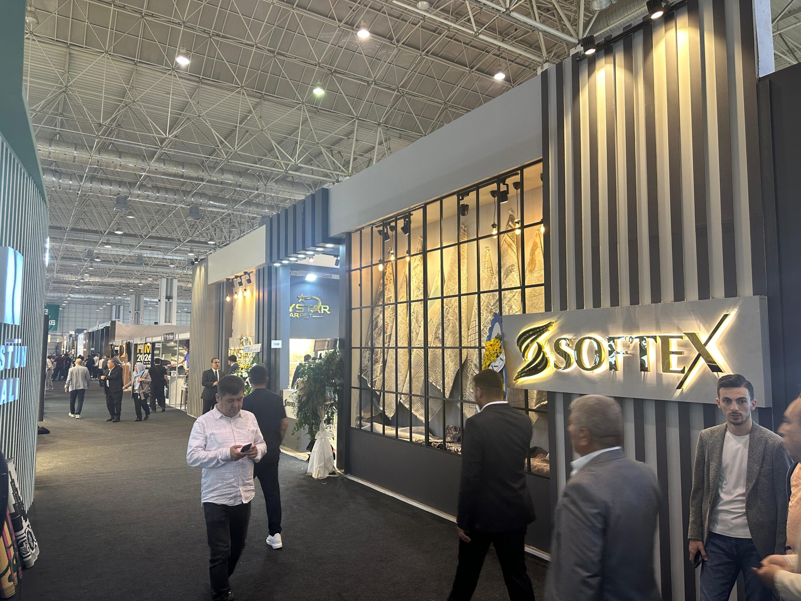 73d26c24-a2a2-44ee-906d-a23636d1039a