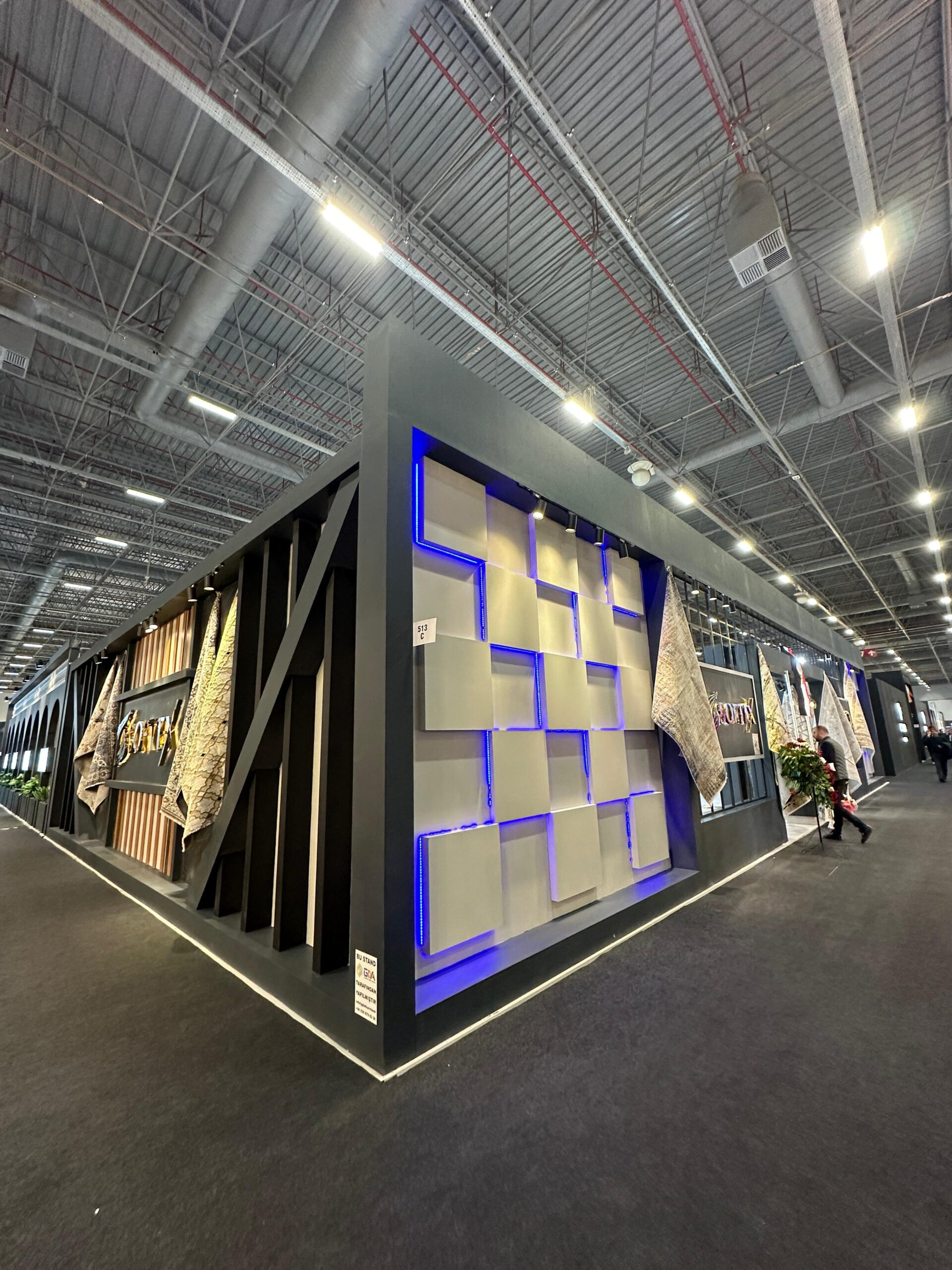 d2ae82cd-ab80-445e-8c61-f4b0f211d4a3